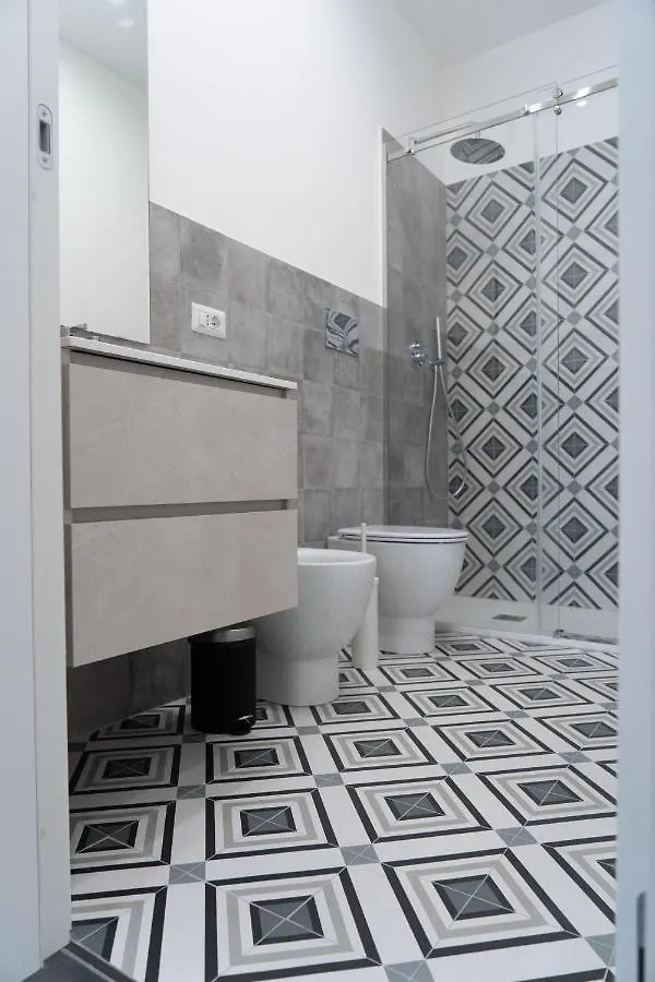 305 Apartment Catania Italy
