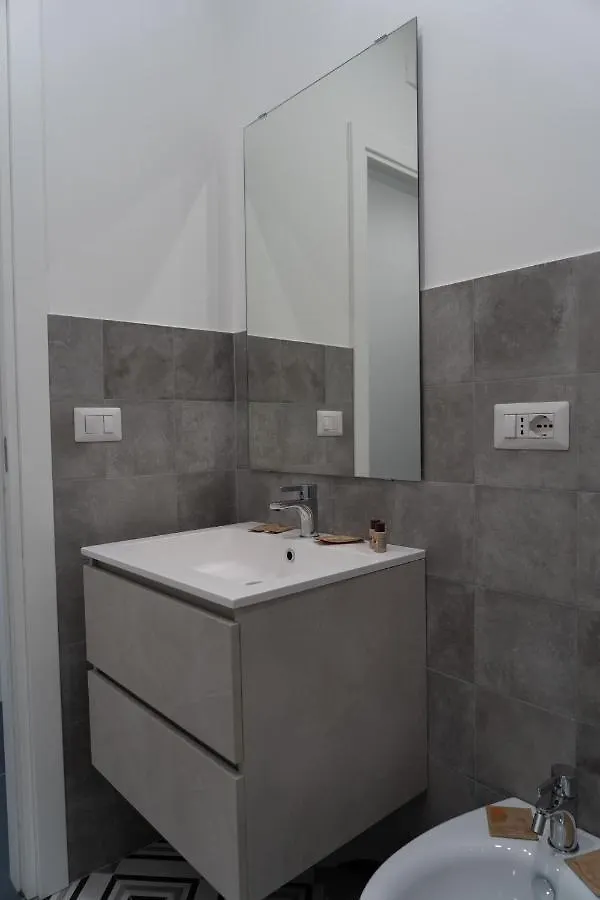 305 Apartment Catania